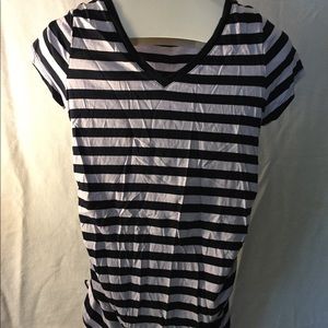 Liz Lange small maternity shirt